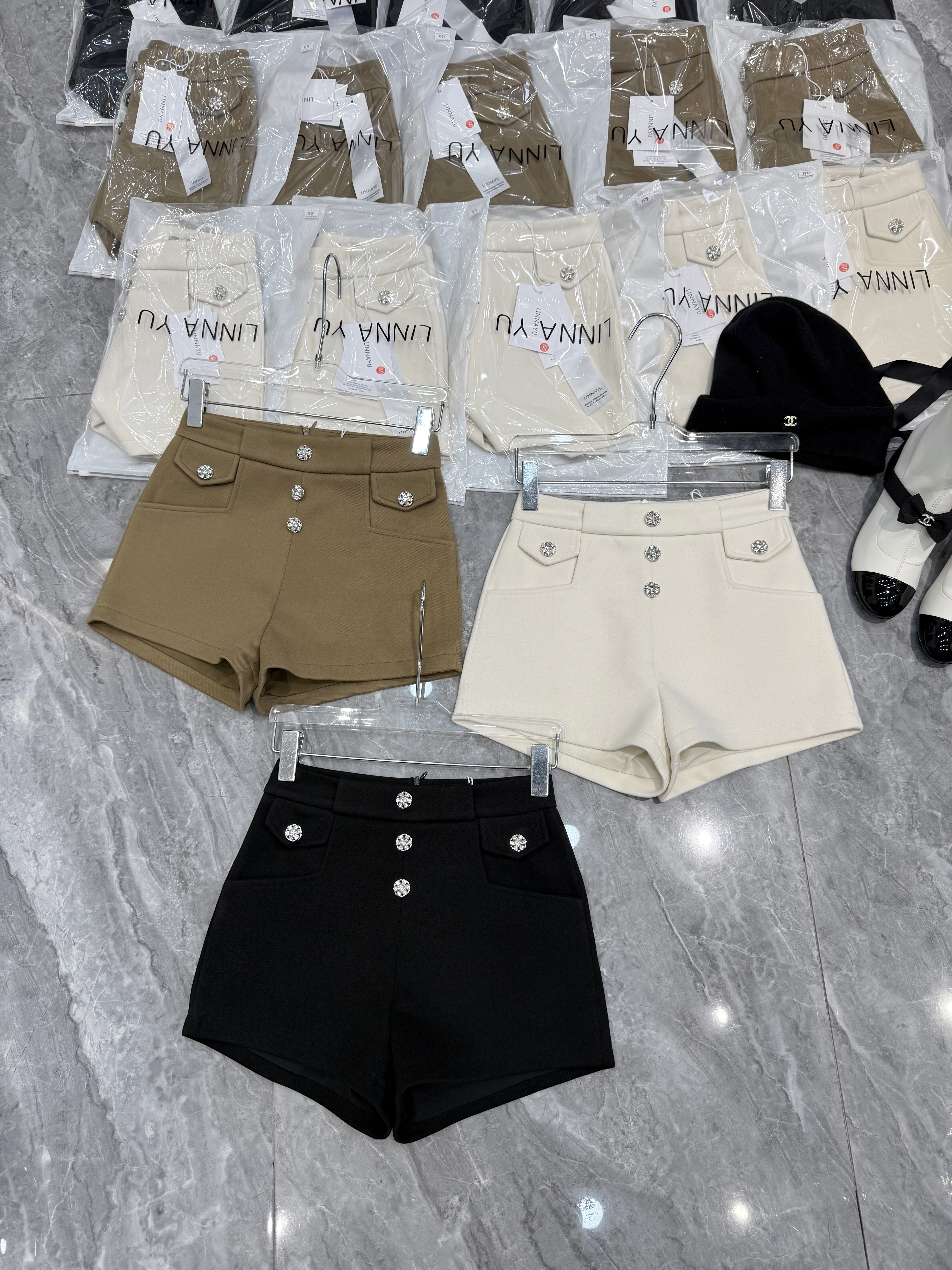 毛呢冬季新款短裤女高腰韩版网红a字修身显瘦阔腿口袋潮牌厚百搭