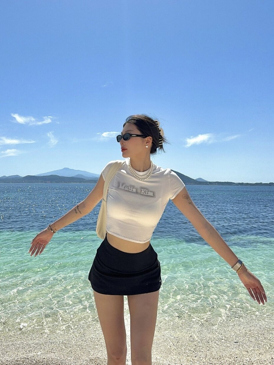 夏季新款t恤女短款韩版小众Matin晕染字母印花短袖纯棉潮牌修身