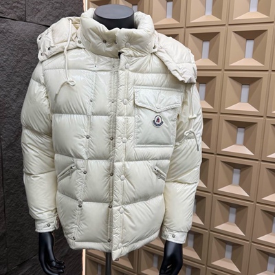 2025年冬季新款休闲连帽羽绒服男士高端潮牌亮面白鸭绒加