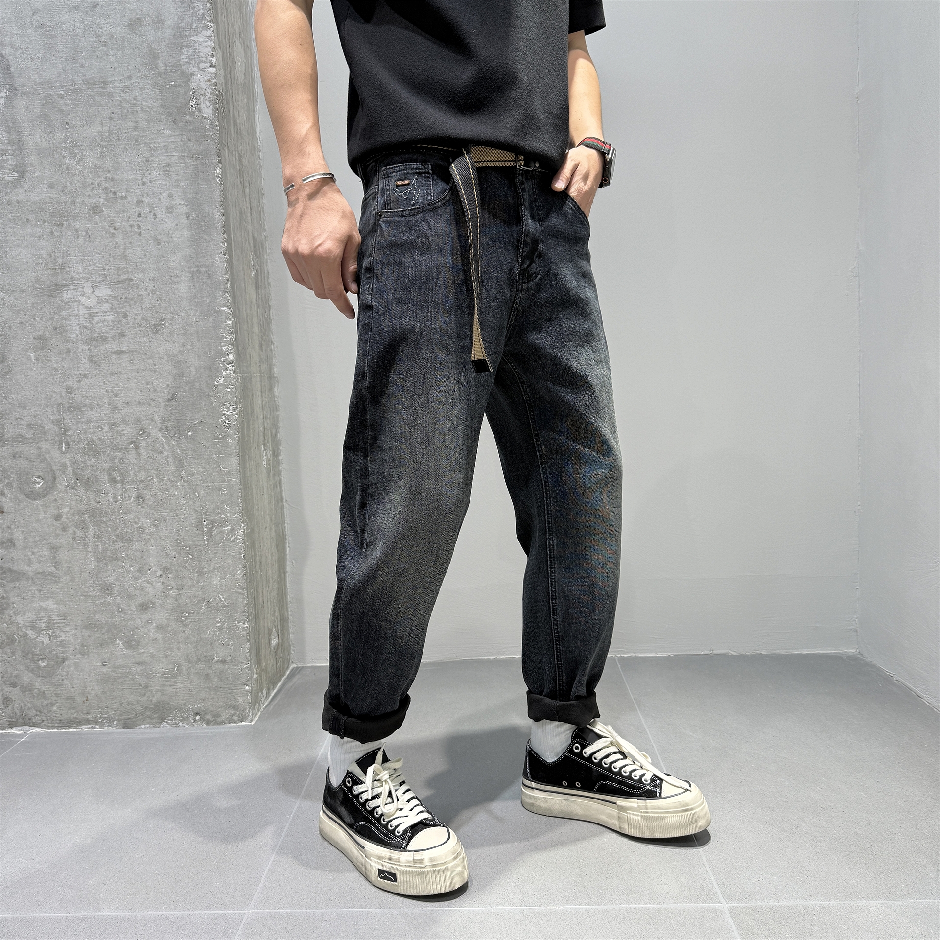 JIDeRE微宽合体小直脚牛仔裤