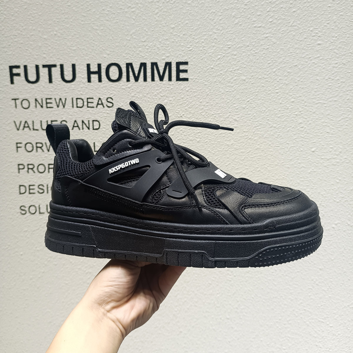 老爹鞋板鞋原创设计师款拼接网