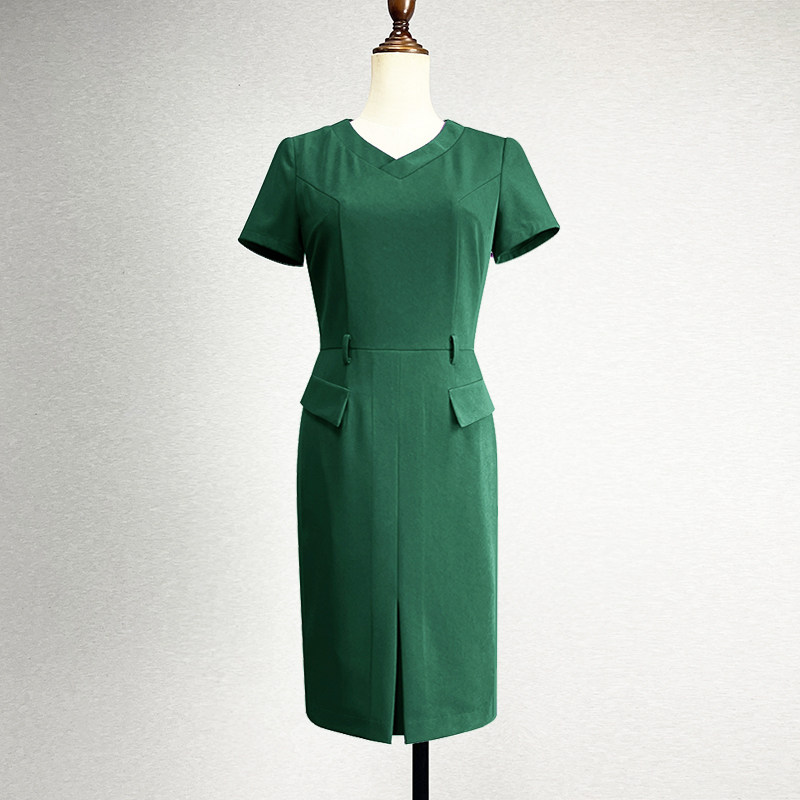 品牌中长款绿色连衣裙女2025职业装修身显瘦V领清爽包臀直筒裙