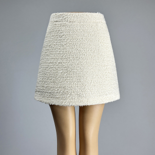 米白色防走光安全裤 显瘦包臀A字裙 短裙半身裙2026小香风高腰修身