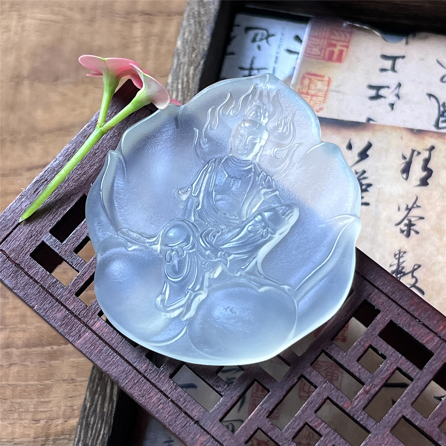 天然岫玉自在观音吊坠保真冰种大师工哑光结合玉石挂件产地直发玉