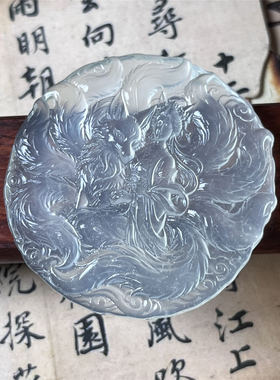 天然岫玉九尾狐吊坠保真精雕刻