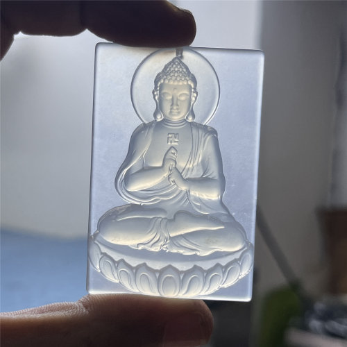 天然岫玉大日如来吊坠保真冰种