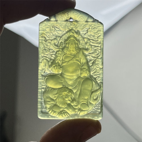 岫玉赵公明吊坠保真精雕刻玉石