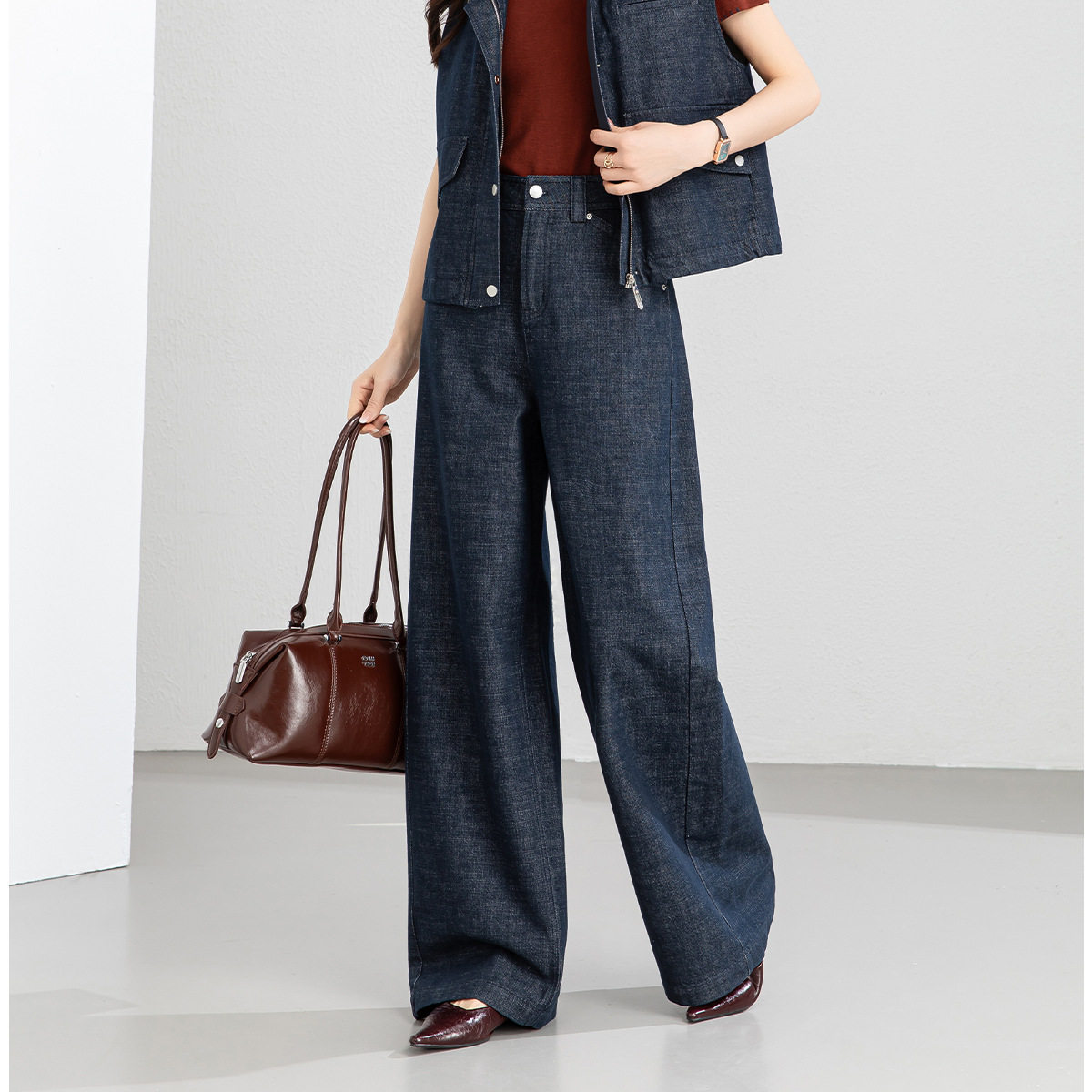 忆霏直筒牛仔裤阔腿裤子女2026春季新款宽松遮胯显瘦高腰垂感休闲