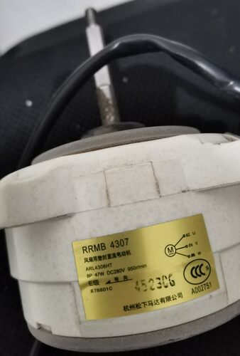 日立变频空调马达电机 RRMB4307 8P 47W DC280V电机风扇动机配件