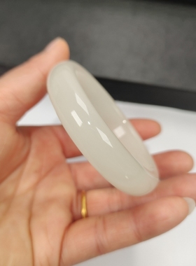 仿和田玉乳化玻璃手镯会弹起的玻璃手镯外蒙料树脂防弹手镯抗摔