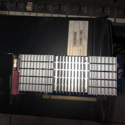 ●GeFeng●七彩虹镭风HD5450战甲蜥H512M D2台式机PCI-E显卡 半高