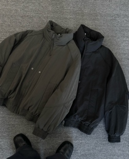 冬季男士立领轻薄短款羽绒服90绒潮流纯色炸街保暖加厚面包服外套