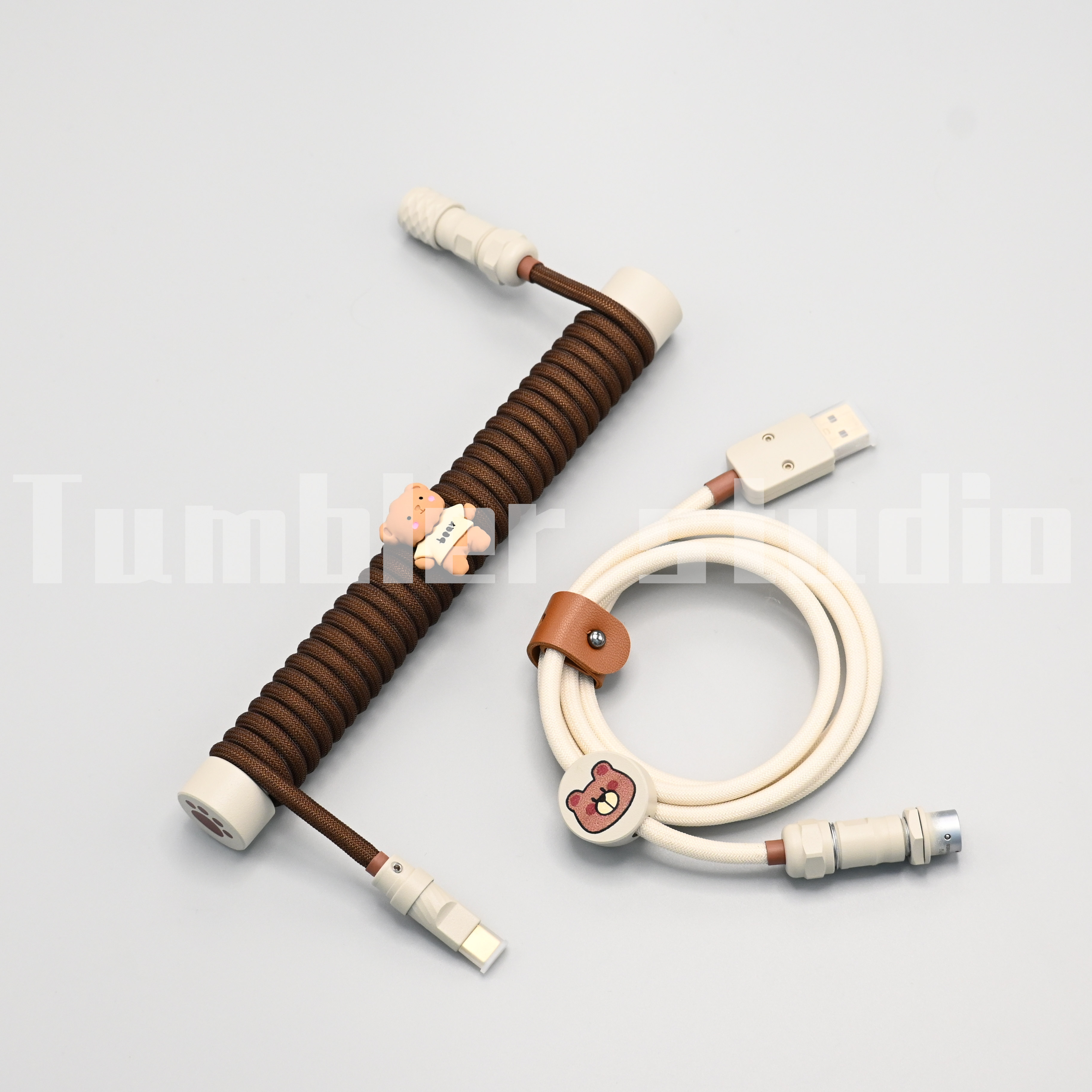 Tumbler studio X Mirobear 联名款小熊主题键盘线航插线8K