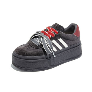 乌拉草猪皮鞋垫头层牛皮德训鞋女鞋2026新款运动小白鞋超酷阿甘鞋