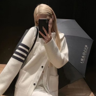 TB学院风连帽中长款拉链毛衣外套女懒慵风厚实保暖针织大衣秋冬款