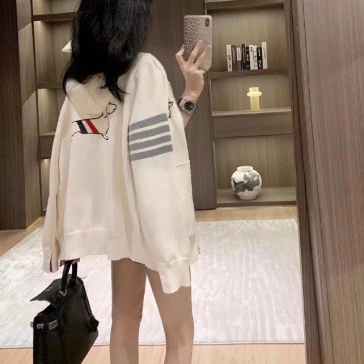 TB学院风刺绣小狗连帽四条杠针织开衫女休闲宽松插兜毛衣外套春季