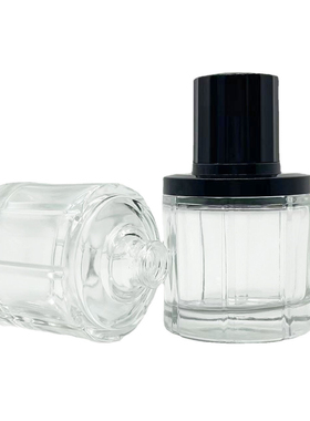 宇兮YUXI 50ml香水瓶瓶身顺条纹凹槽黑色盖子肩套喷头一套可售