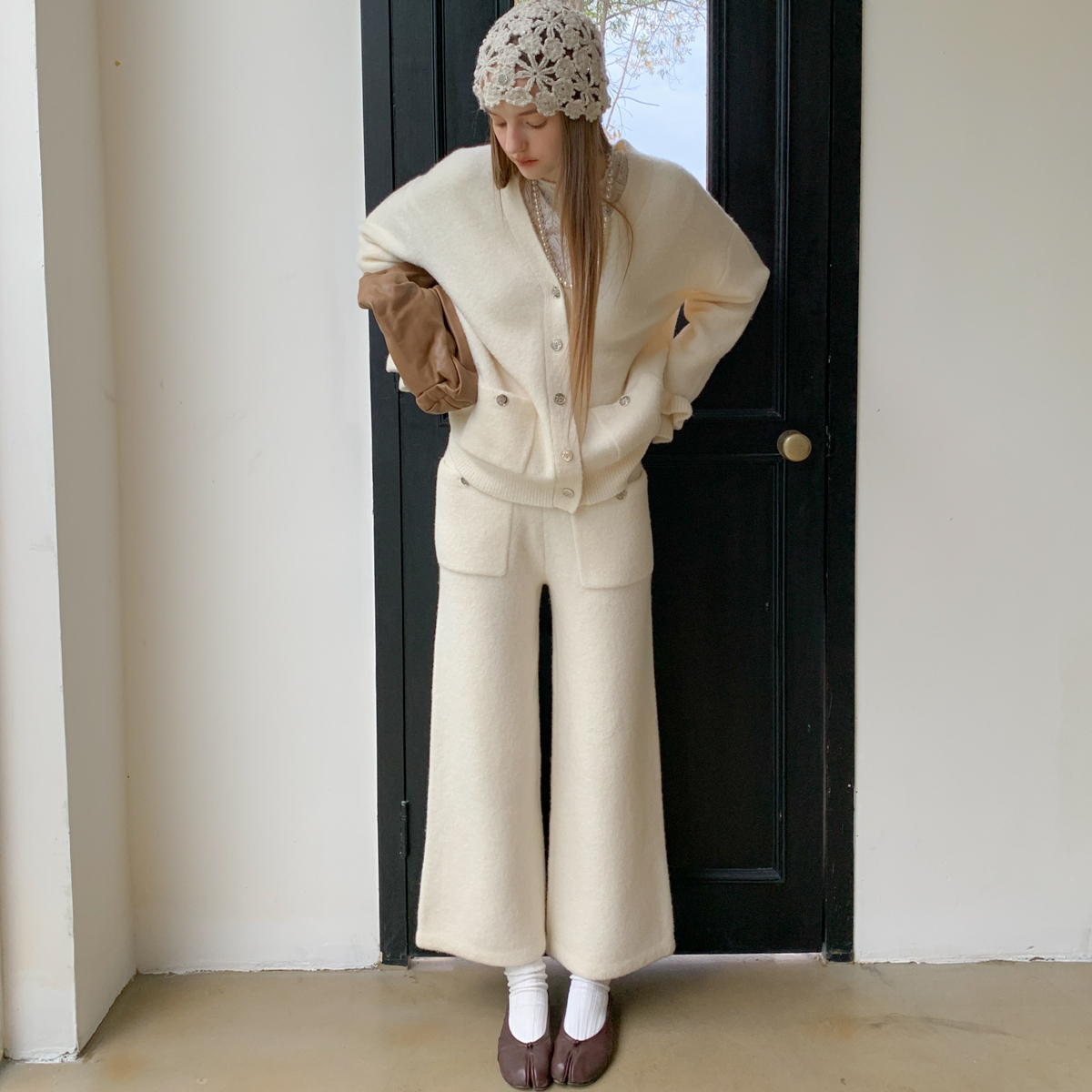 TZCO 25FW「白雪套装」康宝莱羊绒圈圈纱巨厚保暖双层花边针织套