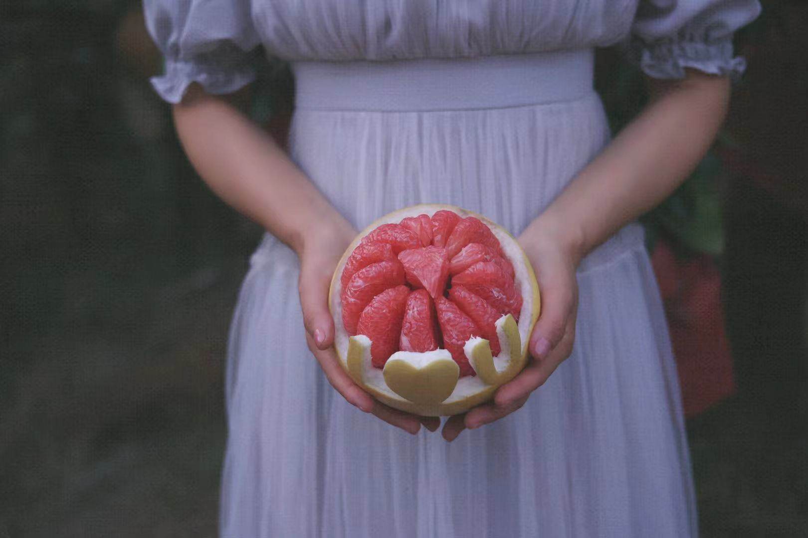 响鲜老树红心柚福建平和红心柚子红柚红心柚红心水果新鲜当季整箱在类目 水产肉类/新鲜蔬果/熟食, 新鲜水果, 柚子中 - 来自Buy2taobao.com提供专业的淘宝代购服务