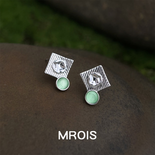 解药~原创厚镀真金绿色玻璃猫眼石药片耳钉个性小众设计感耳饰女