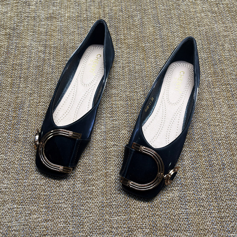 方头平底皮面单鞋女2026年新款春秋仙女晚晚风豆豆鞋软底通勤瓢鞋,女鞋,浅口单鞋,淘宝优惠券,粉丝福利购,淘宝优惠卷