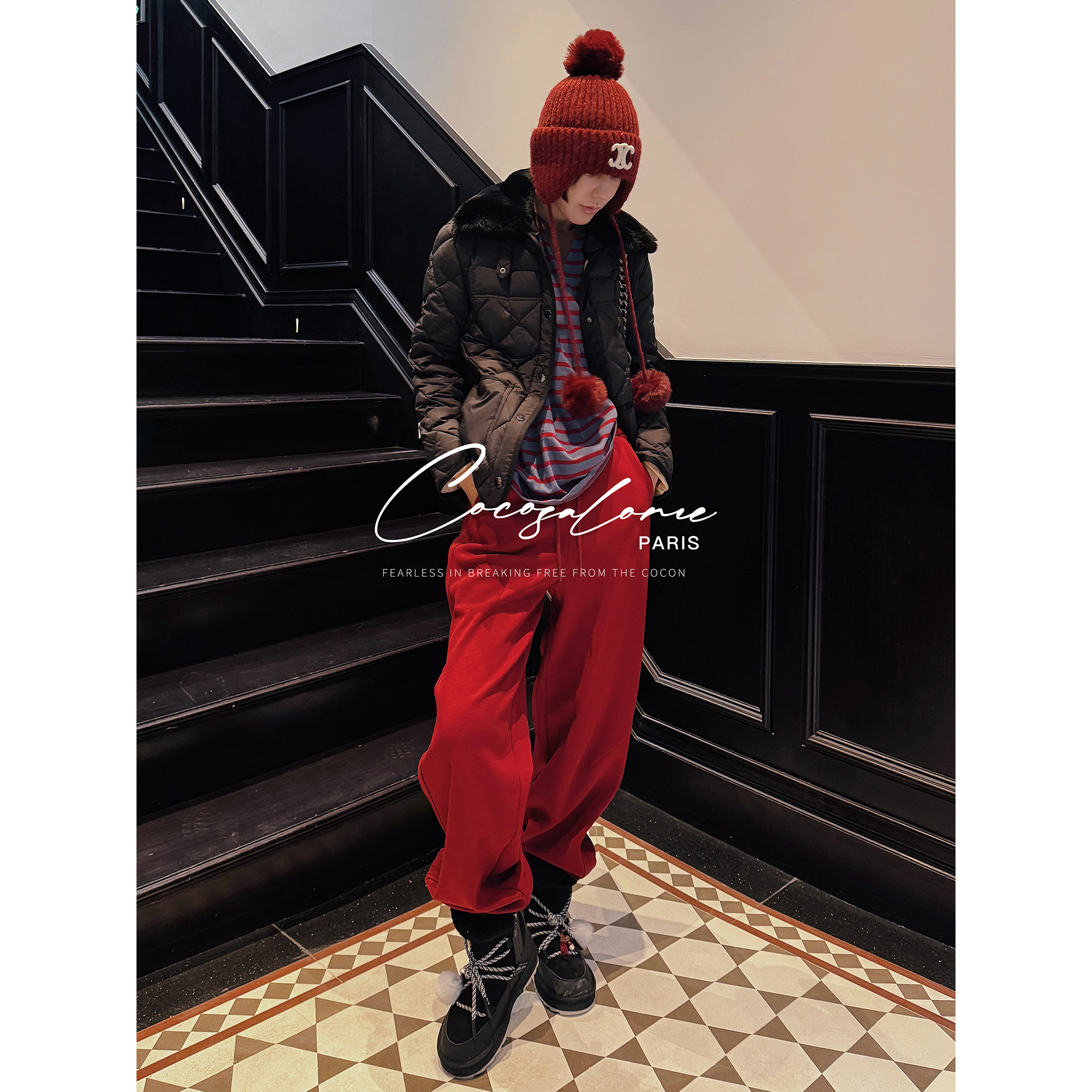 菱格纹收腰可拆毛领白鹅绒羽绒服