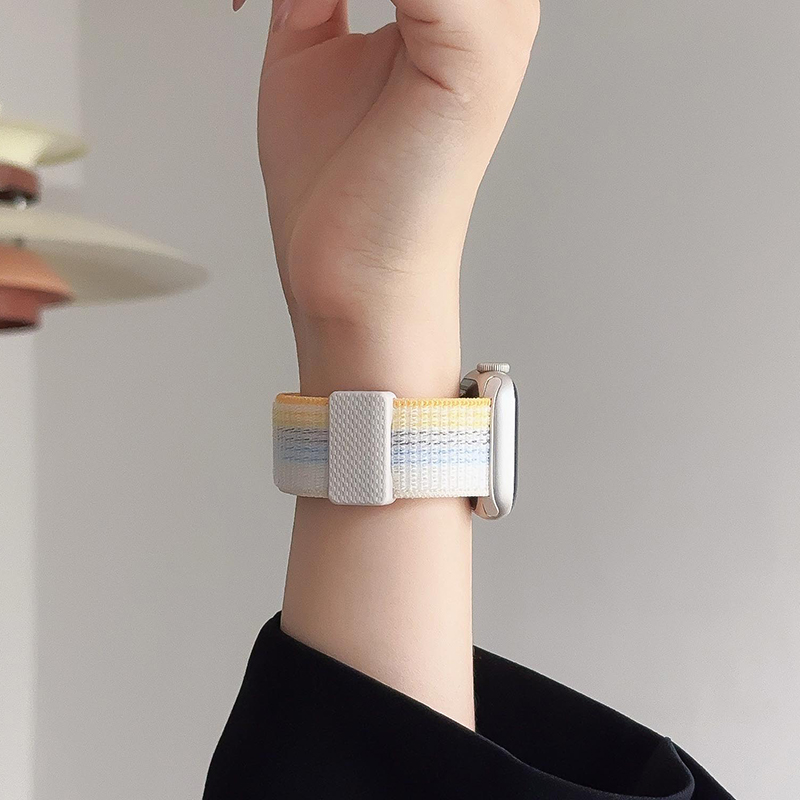 适用iwatchS10表带苹果手表s9/8/7代applewatch磁吸尼龙S10回环式44/41mm45男女ultra3运动se硅胶49新款彩虹