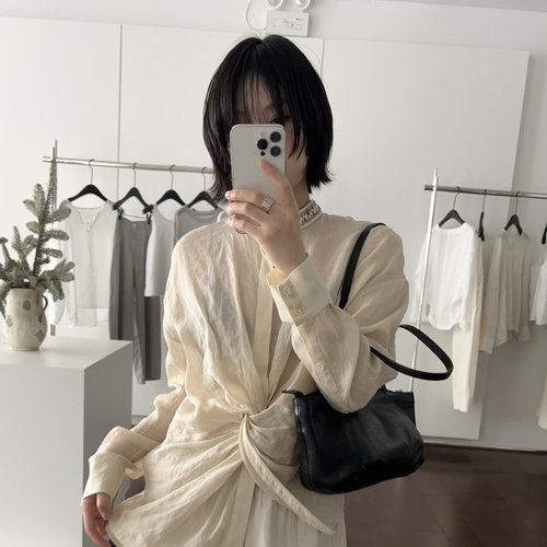 重工手工串珠领度假风亚麻小衫