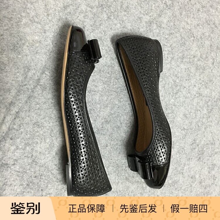 美国调货Salvatore Ferragamo黑色Varina镂空女蝴蝶结芭蕾平底鞋