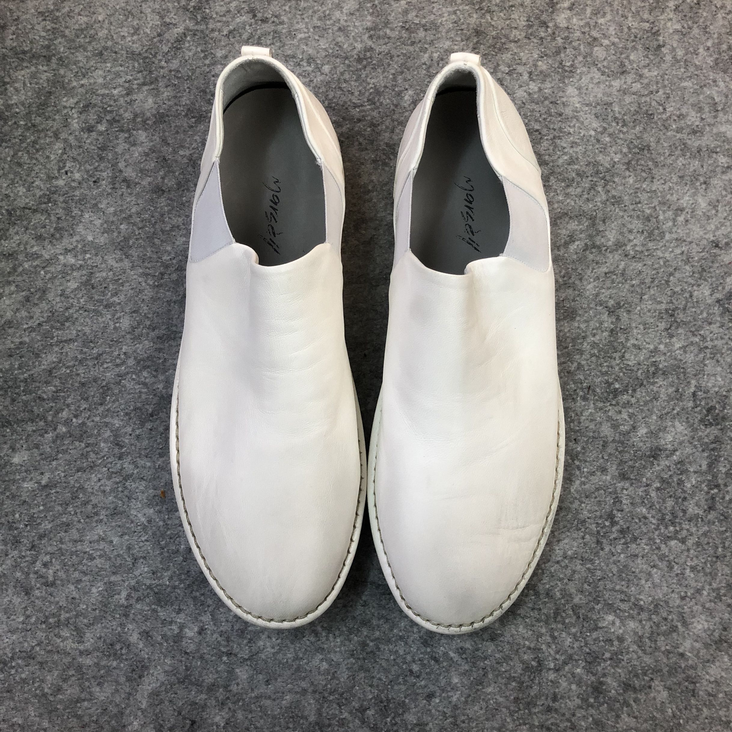 德国做旧风白色软面皮套脚休闲鞋