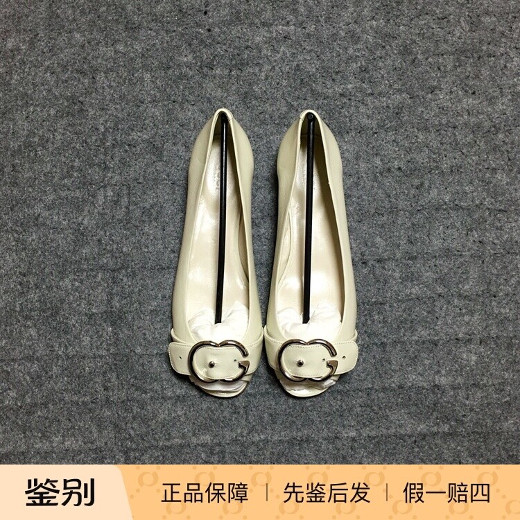 美国GUCCI古琦白色软皮G字金属扣女鱼嘴芭蕾平底鞋