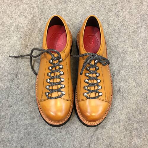 grenson美国棕色低帮工装皮鞋