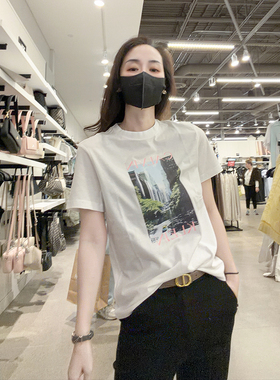 CK Calvin Klein女士夏季新款圆领纯棉舒适休闲印花短袖T恤CW613