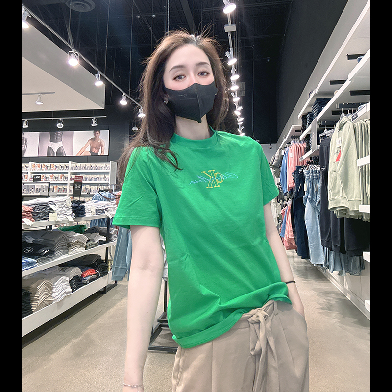 CK女士纯棉舒适休闲短袖T恤