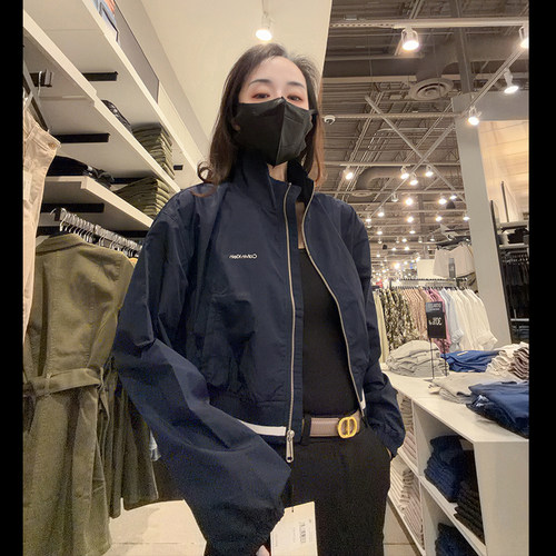CK女士运动潮流立领拉链外套