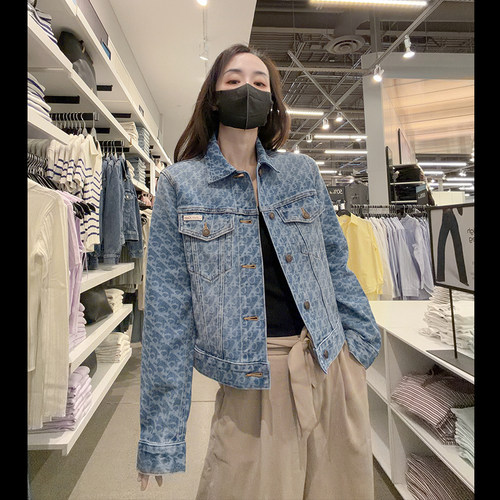CK女士宽松版牛仔夹克外套