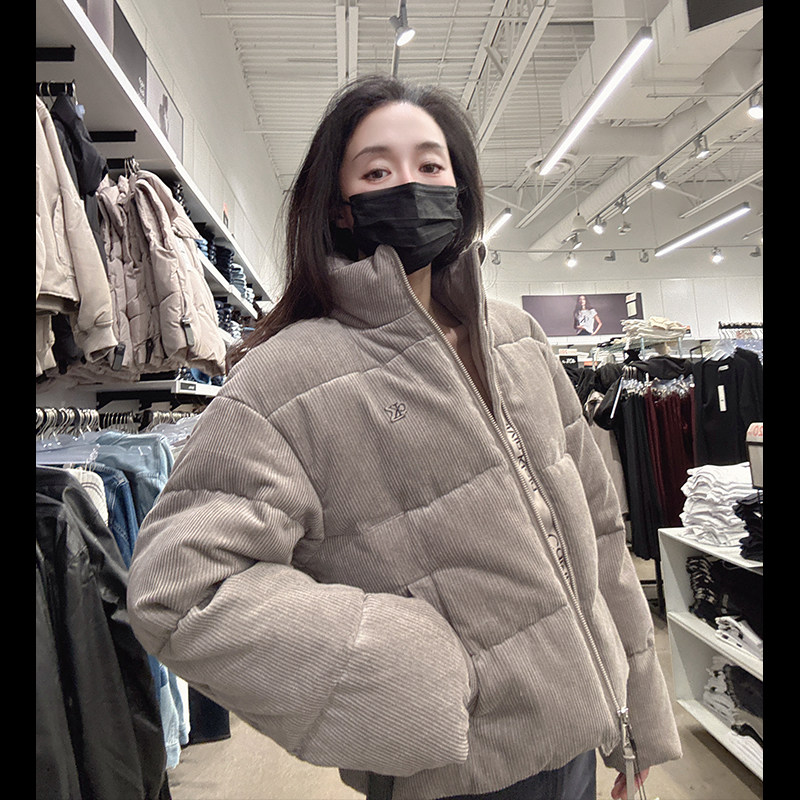 CK Calvin Klein女士冬季新款抗寒保暖泡芙立领棉服外套CW362