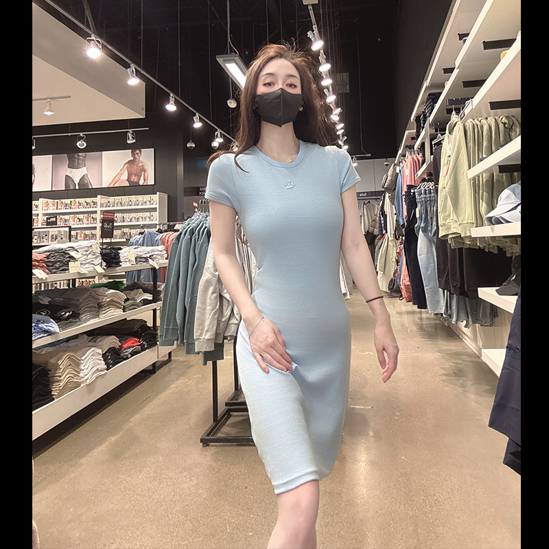CK女士圆领短袖T恤连衣裙