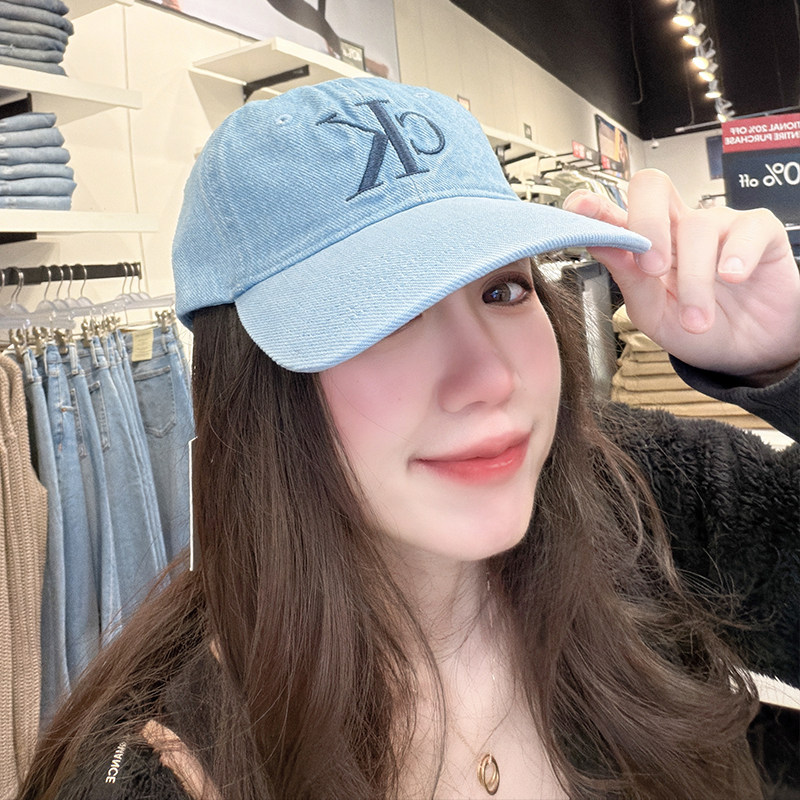 Calvin Klein CK女士时尚休闲刺绣LOGO户外棒球帽鸭舌帽帽子CW707