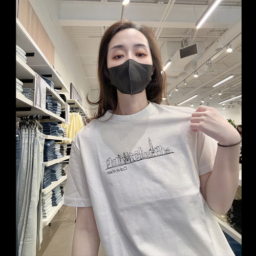 CalvinKlein女士圆领短袖T恤