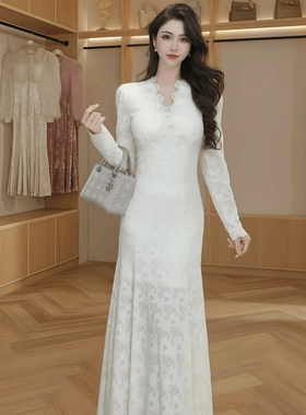 40625 小香风气质V领长袖蕾丝包臀中长鱼尾高级赫本小礼服连衣裙