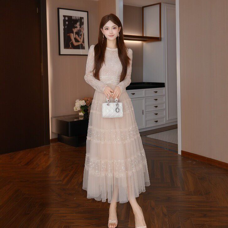 45683轻奢千金风圆领长袖蕾丝连衣裙女聚会party轻礼服大摆长裙子