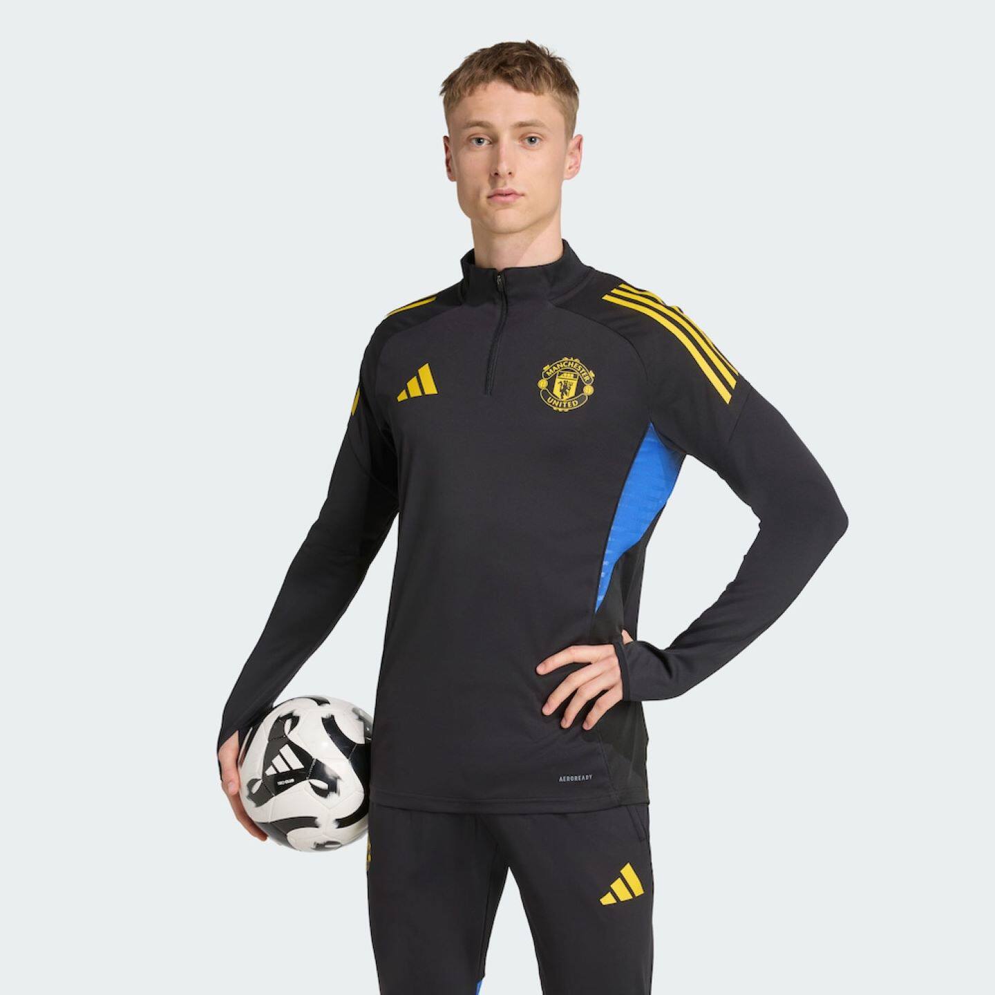 Adidas曼联足球半拉链运动修身