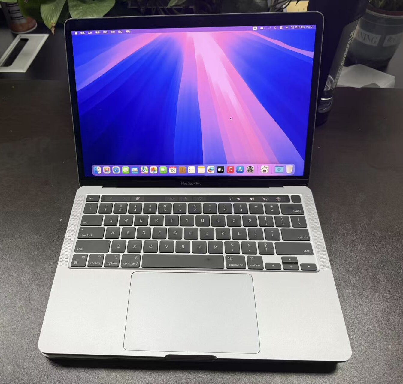 MacBook苹果笔记本屏液晶屏幕A2141A1707A1990原装拆机上半部换屏图片