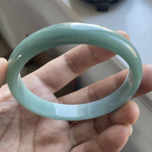 天然A货翡翠手镯蓝水油青大圈口63玉镯带证书