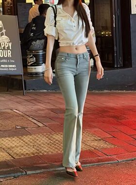 性感低腰丰胯裤韩版基础百搭复古浅色小直筒微喇牛仔裤子女