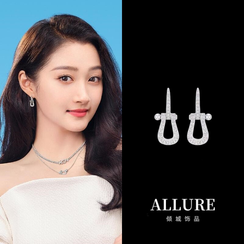 关晓彤王子文明星同款镂空马蹄扣耳环S925纯银满钻简约精致耳钩女