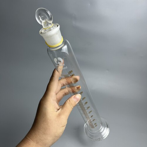 量入式玻璃量筒带密封磨口塞子