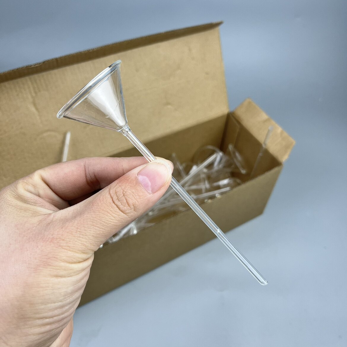 三角漏斗30mm玻璃加粉加液超细颈