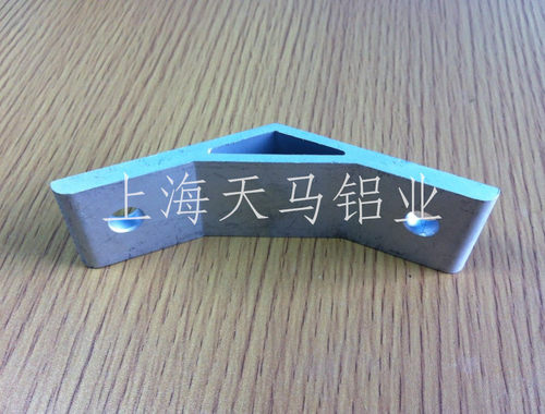 铝合金型材6060连接件135度内连接 斜角角件 角码 机加工角铝